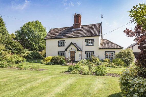 4&nbsp;Bedroom&nbsp;Detached